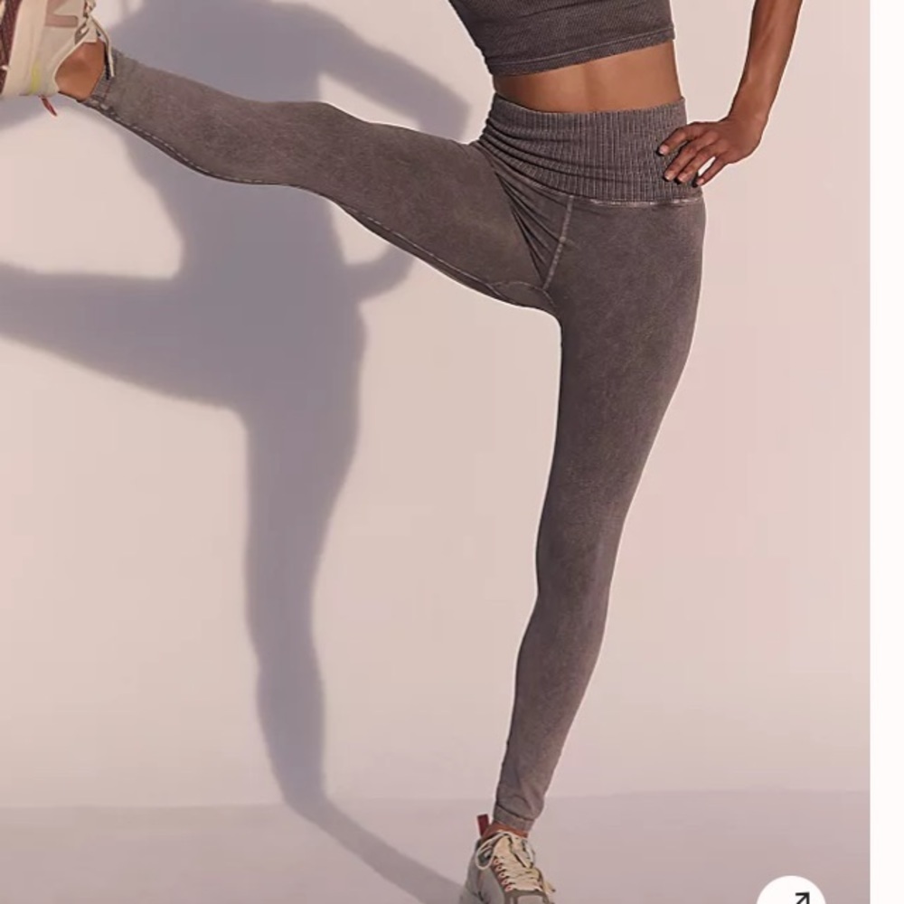 NWOT High-Rise 7/8 Length Good Karma Leggings Sz M/L Gray - Picture 1 of 9